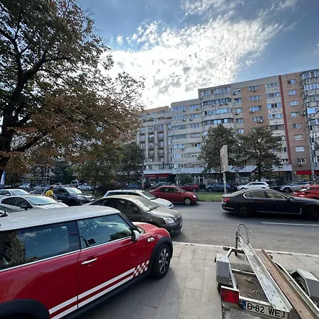 아파트 Red Flat 2br With Luxurious King Bed & Hot Tub 부쿠레슈티