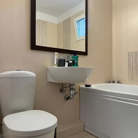 아파트 Red Flat 2br With Luxurious King Bed & Hot Tub